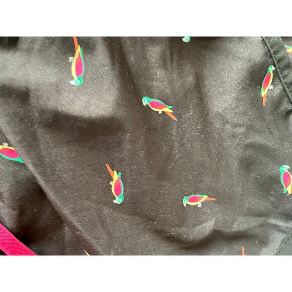 Old Navy Active Parrot Athletic Shorts Size Small - Picture 3 of 5